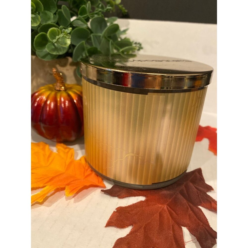 Bath & Body Works “Vanilla Cafe” NEW 3 Wick Candle - Picture 5 of 7